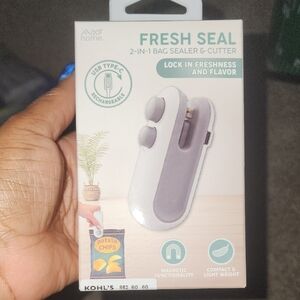 Kohl's Fresh Seal 2-in-1 Bag Sealer & Cutter in White and Gray